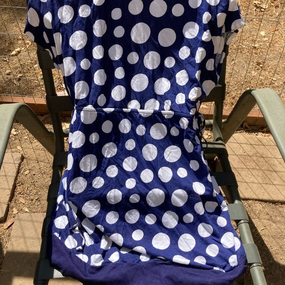 3 for $16 Rgl New York top - Picture 2 of 3